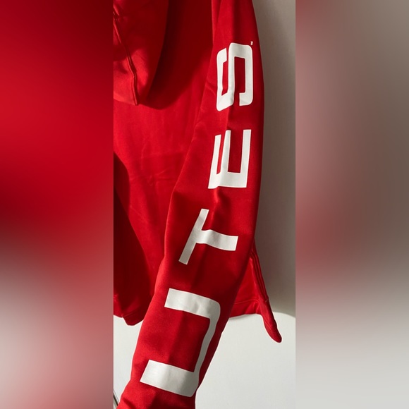 NWT Utah Utes Champion Hoodie - Picture 4 of 7